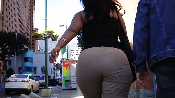 Slutty in fetiš MILF vezana in kaznovana