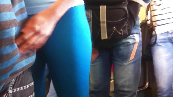 Malo zabave, preden Gia zaveže vozel